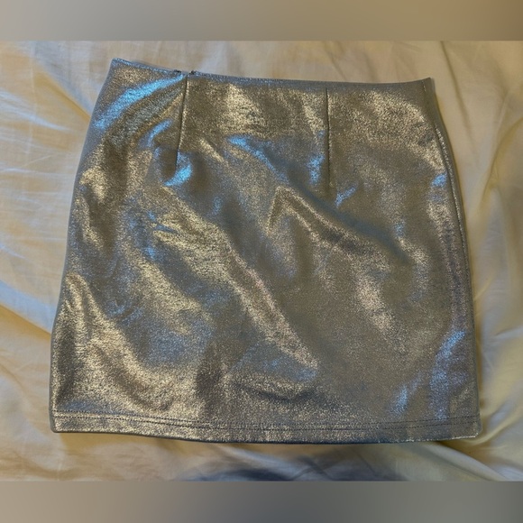 Forever 21 Shiny Silver Skirt - Picture 2 of 5